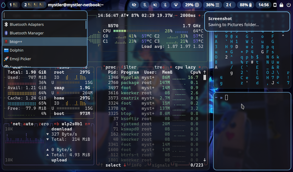 Desktop with tiled windows and notifactions